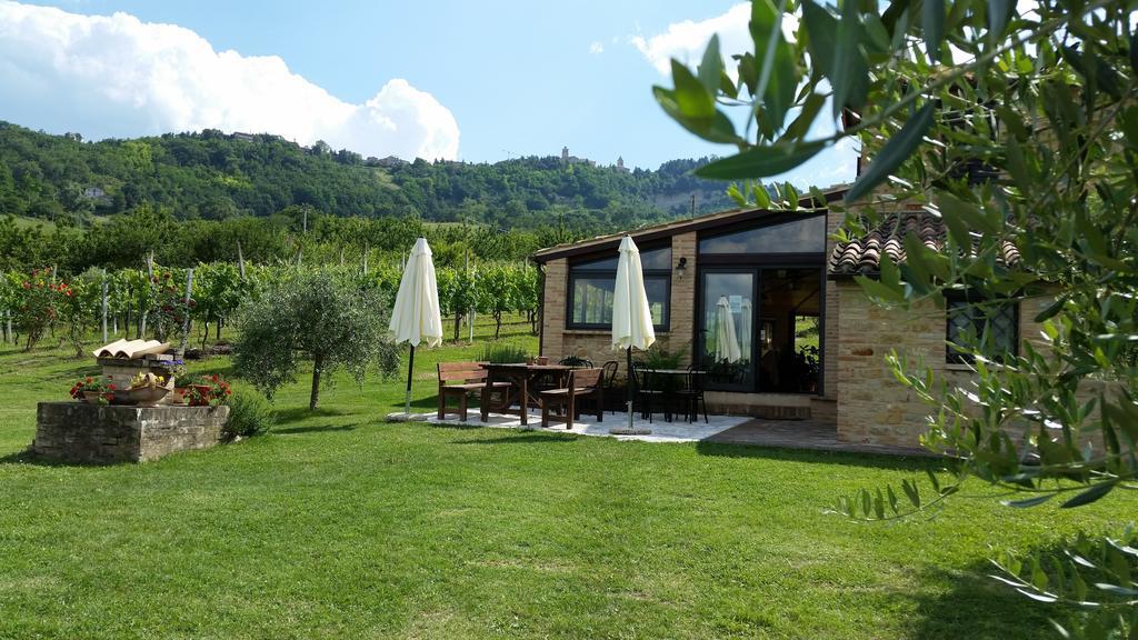 Agriturismo Tre Querce Penna San Giovanni Exterior foto
