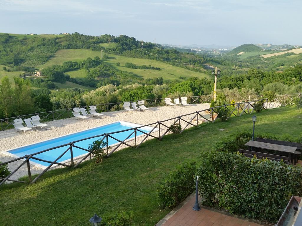 Agriturismo Tre Querce Penna San Giovanni Exterior foto